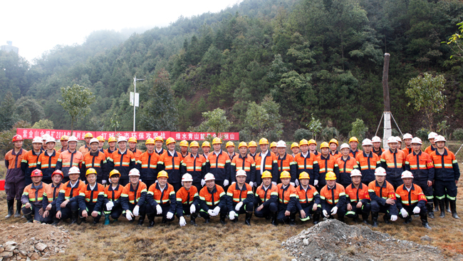 6165cc��ɳ��վ��ҵı������Ϊ��ɫ��ɽ������������