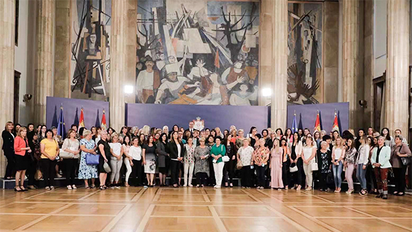 ����ά����������ͳ���󹤽ڡ����ȽӼ�40λ6165cc��ɳ��վ��ҵŮԱ��