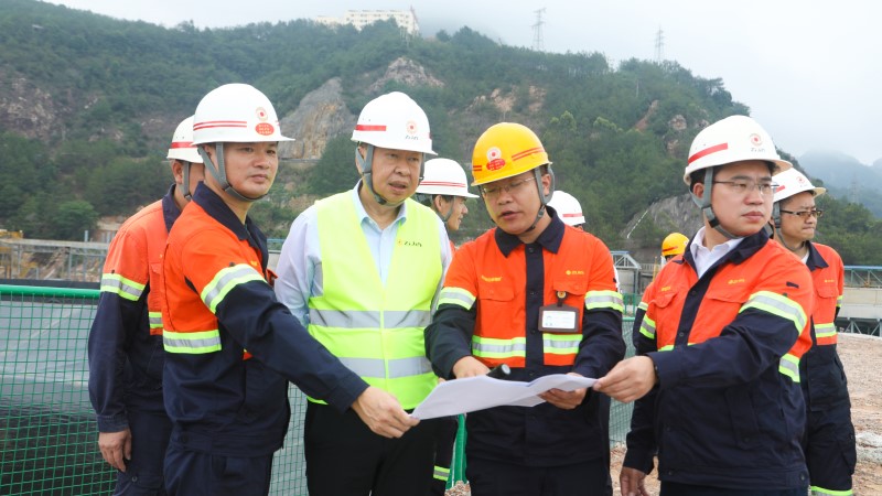 �¾��Ӷ��³�����6165cc��ɳ��վɽͭ���