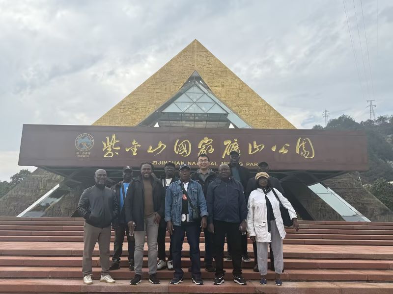 �����ϲ�������6165cc��ɳ��վ֮�У����Ǵ���ϣ���ؼ�