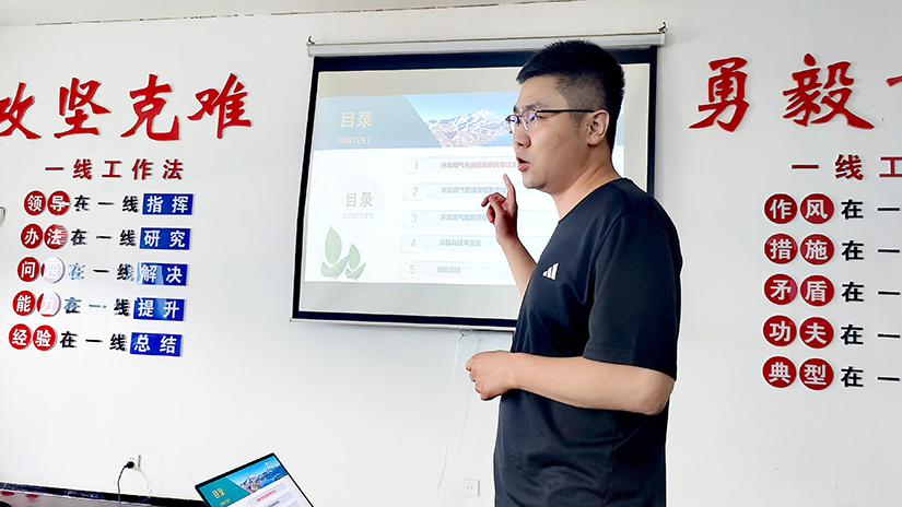 ����6165cc��ɳ��վһ����������еװ�ϡ��۾����͡����ԡ�